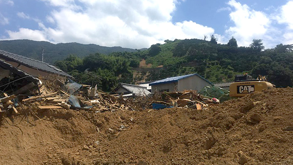 25. 土砂崩れにより被害を受けた家屋 愛媛県宇和島市 2018年7月20日 cJPF