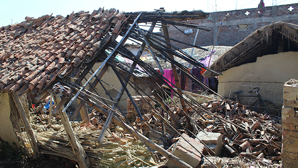 Dussad村ガウル自治体被災の様子 ©PWJ/ISAP